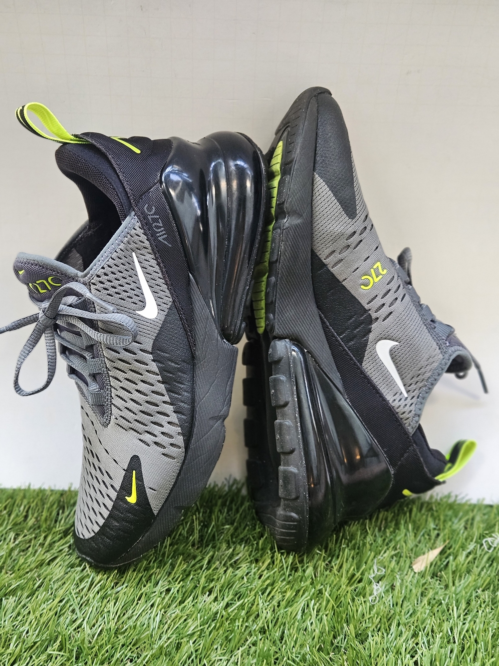 Nike Air Max 270 Iron Grey Black Volt Sneakers Shoes Size 6.5Y / Women 8